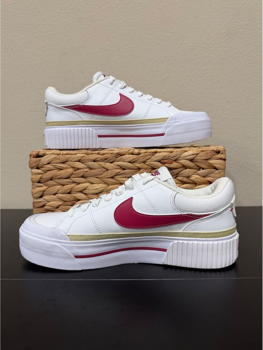 Size 7.5 - Nike Women’s Court Legacy Lift “White Team Gold” - Picture 2 of 6